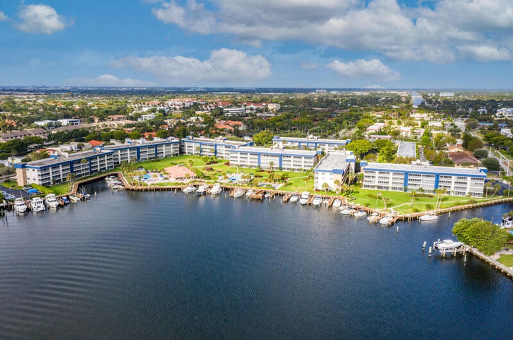 Photo of 3401 Spanish Trail #455, Delray Beach, FL 33483 (MLS # R11158845)