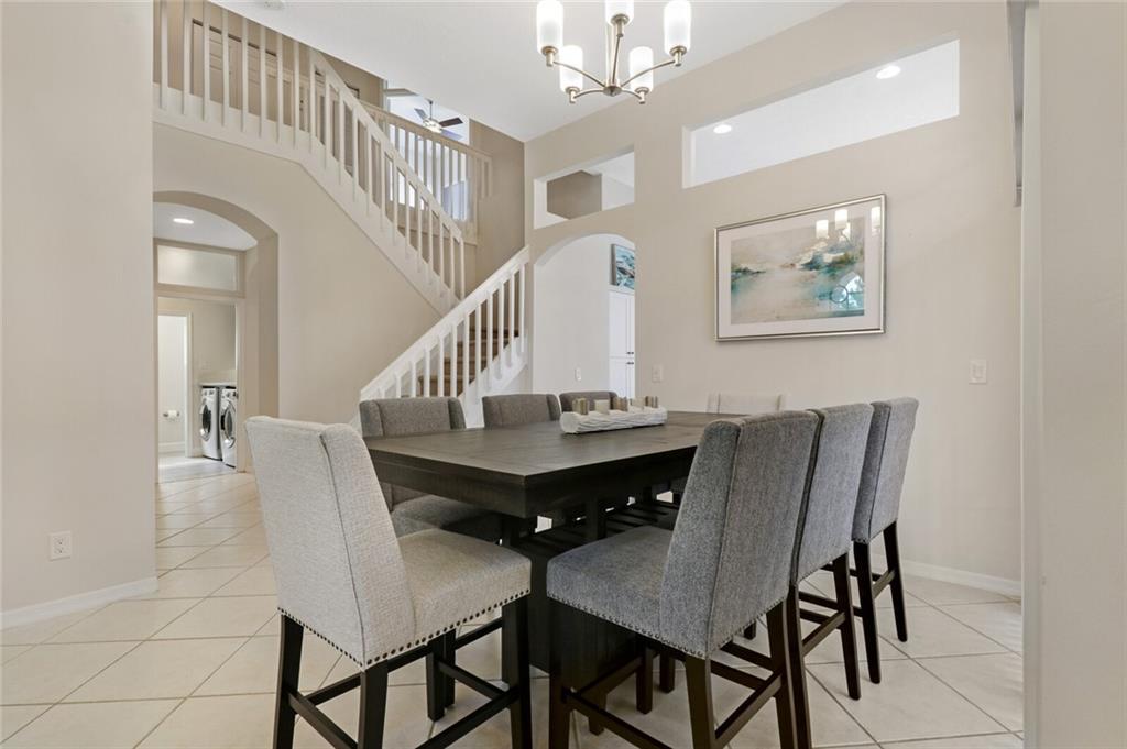 COCO LAKES - Residential