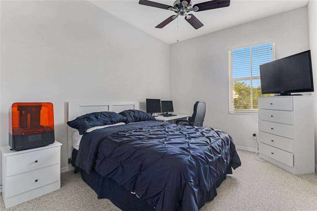 COCO LAKES - Residential