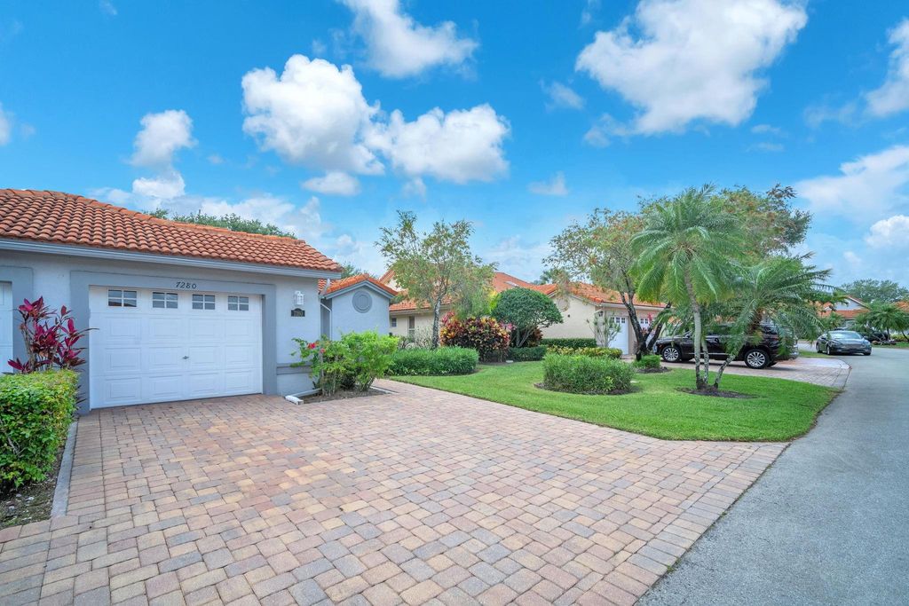Photo of 7280 Summer Tree Dr #B, Boynton Beach, FL 33437 (MLS # F10496261)