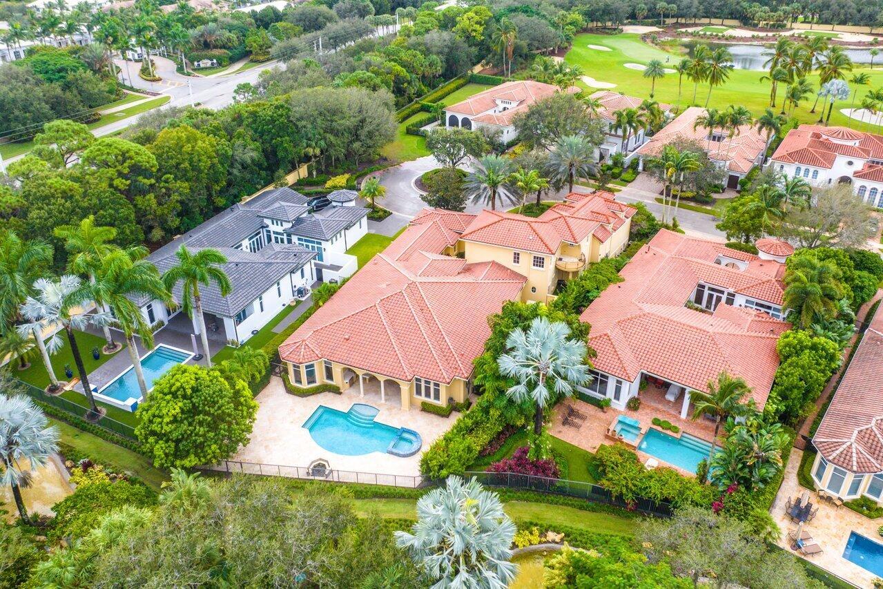 OLD PALM GOLF CLUB - Residential