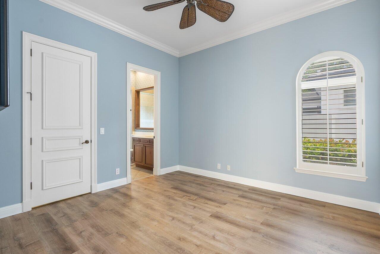 OLD PALM GOLF CLUB - Residential