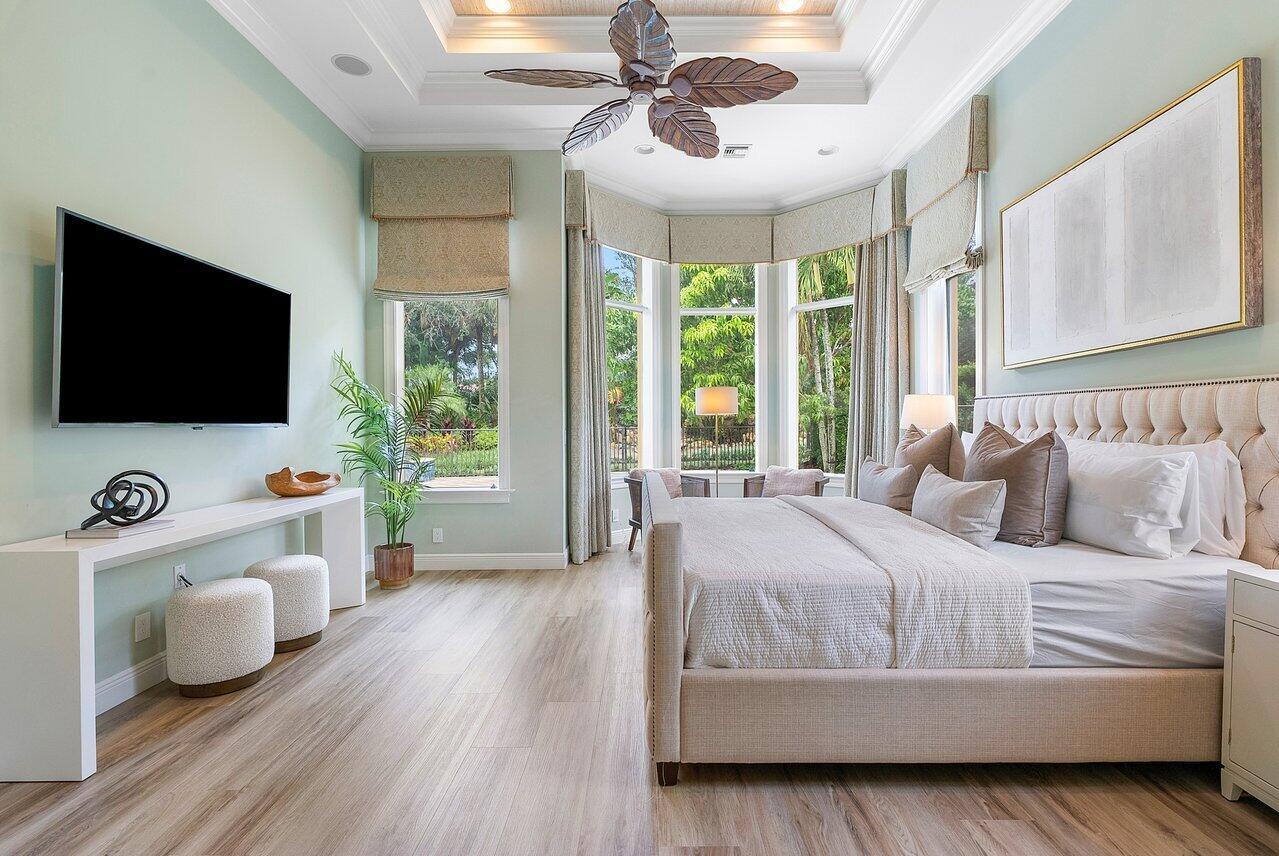 OLD PALM GOLF CLUB - Residential