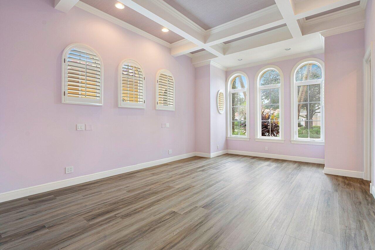 OLD PALM GOLF CLUB - Residential