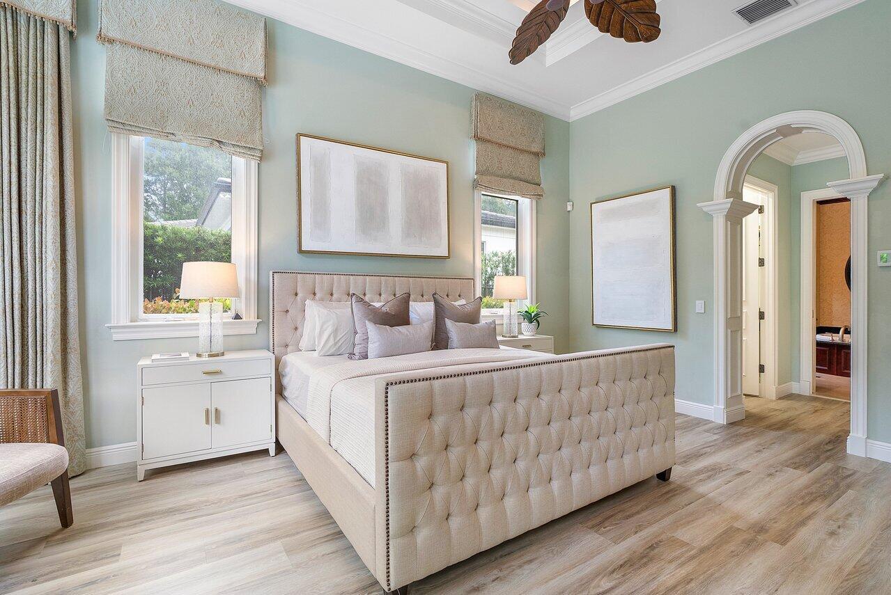 OLD PALM GOLF CLUB - Residential