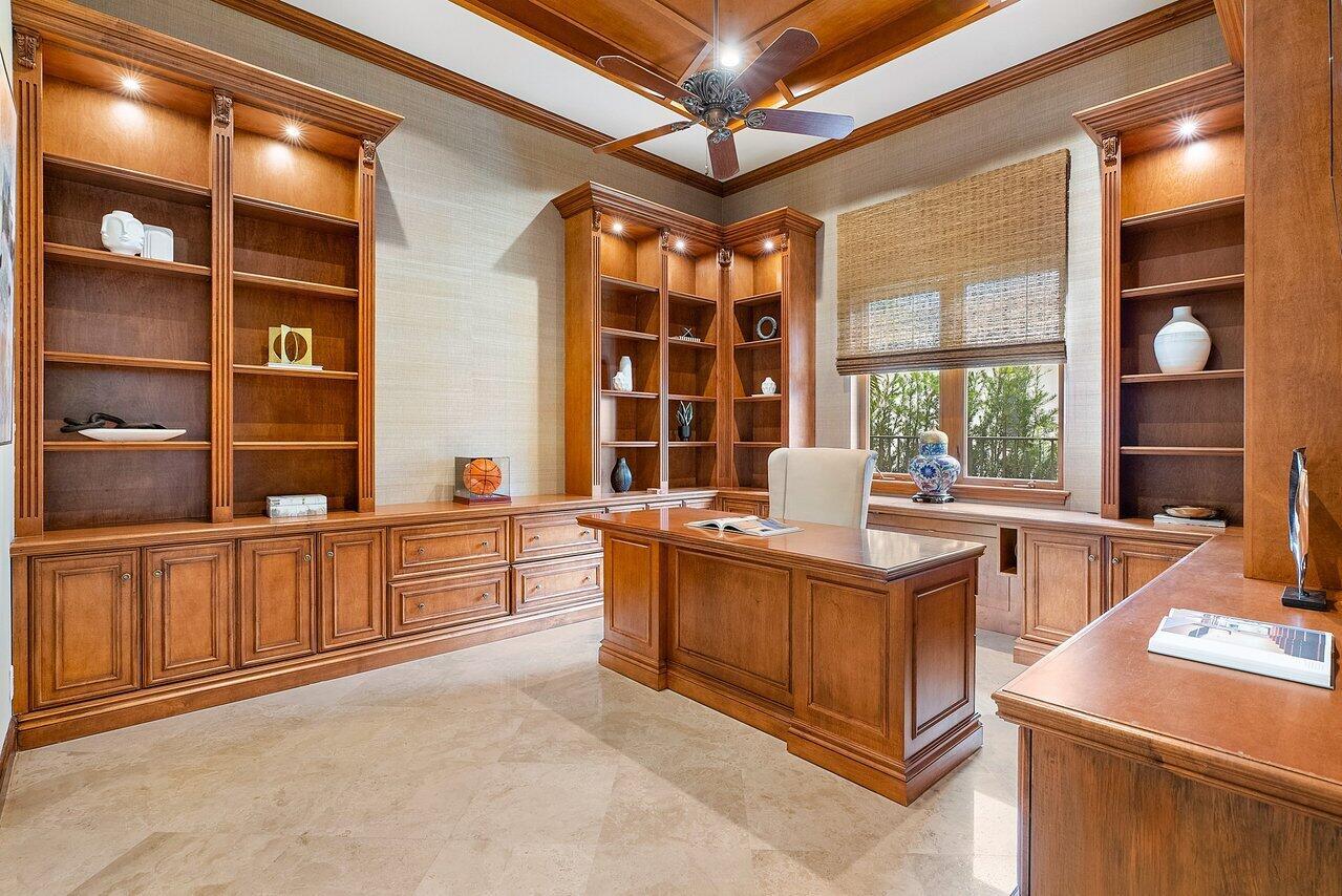 OLD PALM GOLF CLUB - Residential