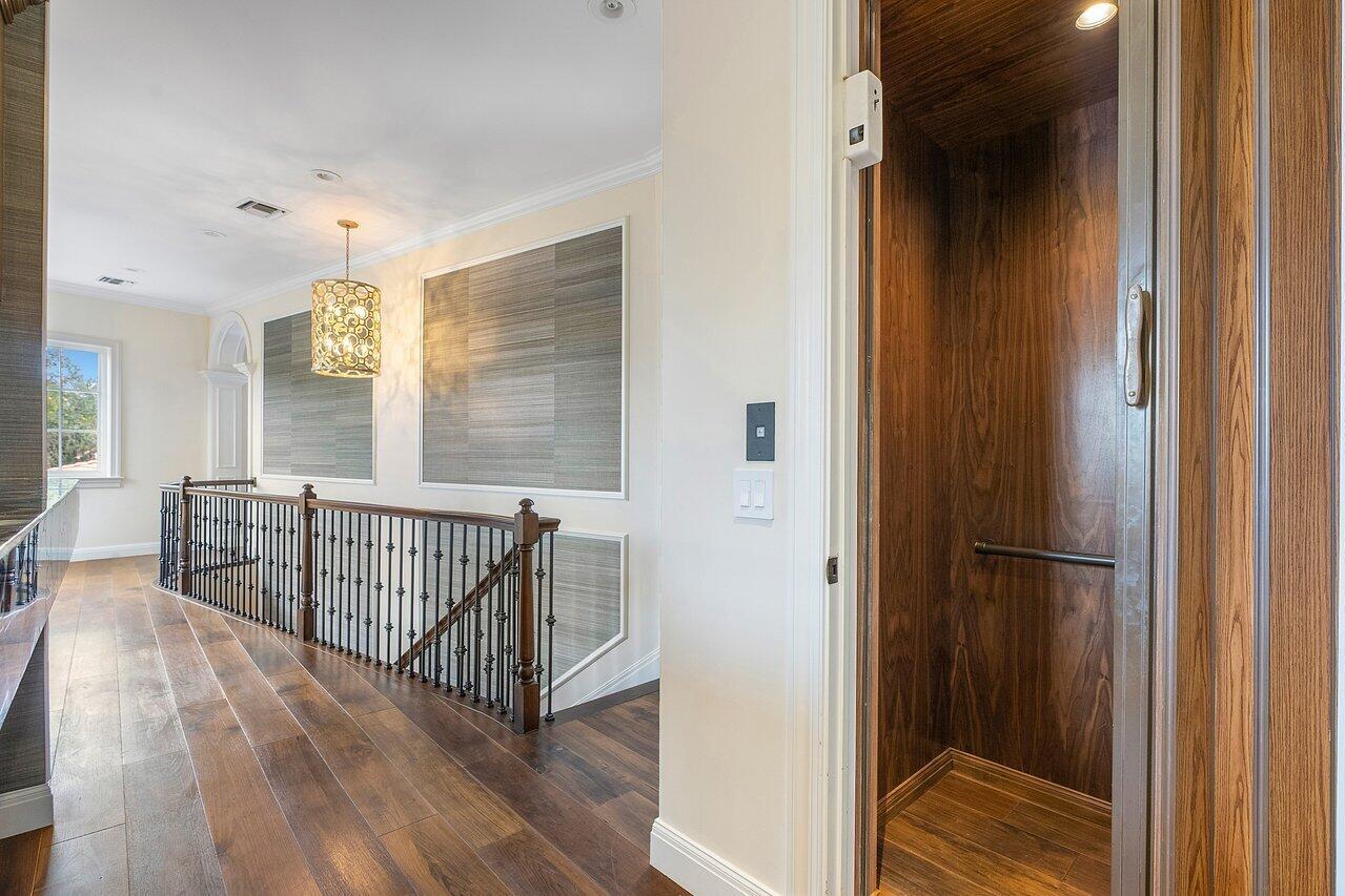 OLD PALM GOLF CLUB - Residential