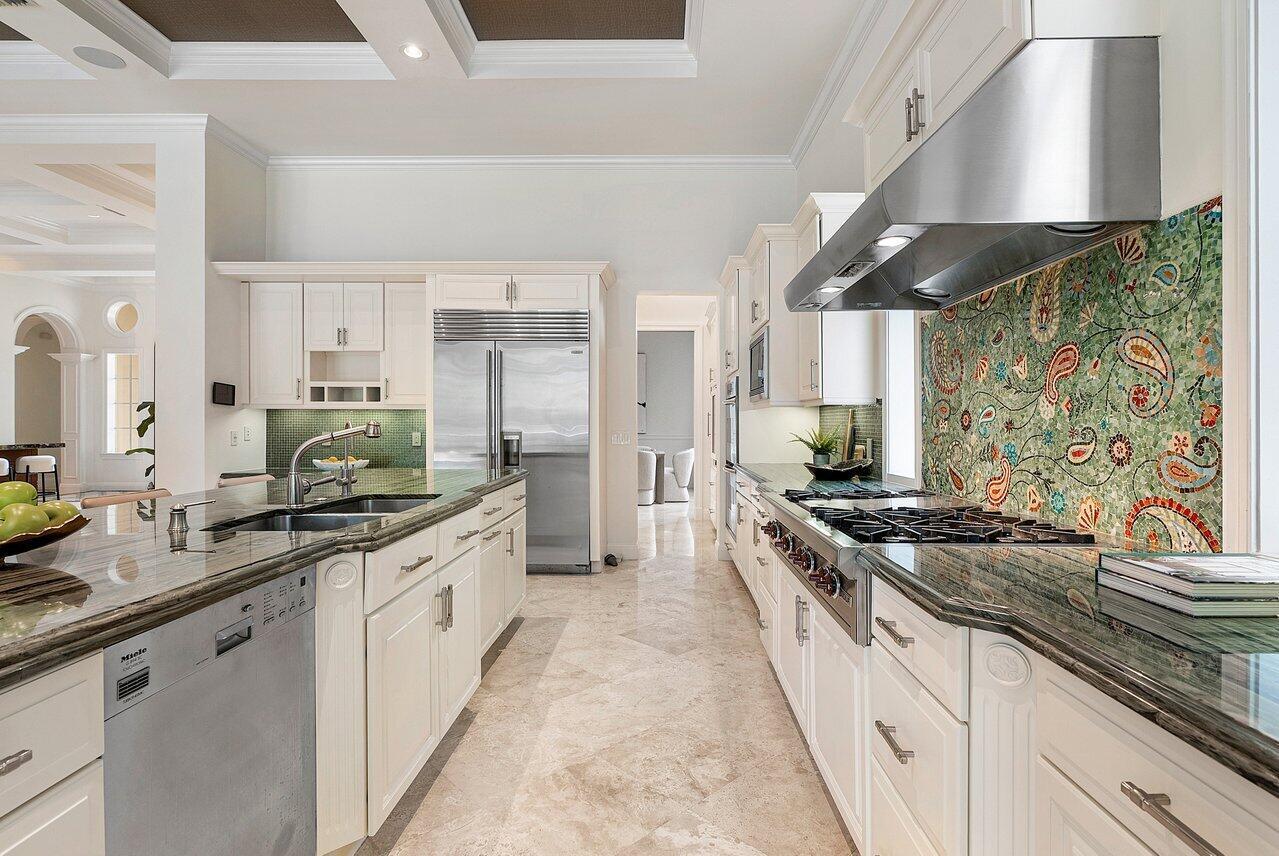 OLD PALM GOLF CLUB - Residential