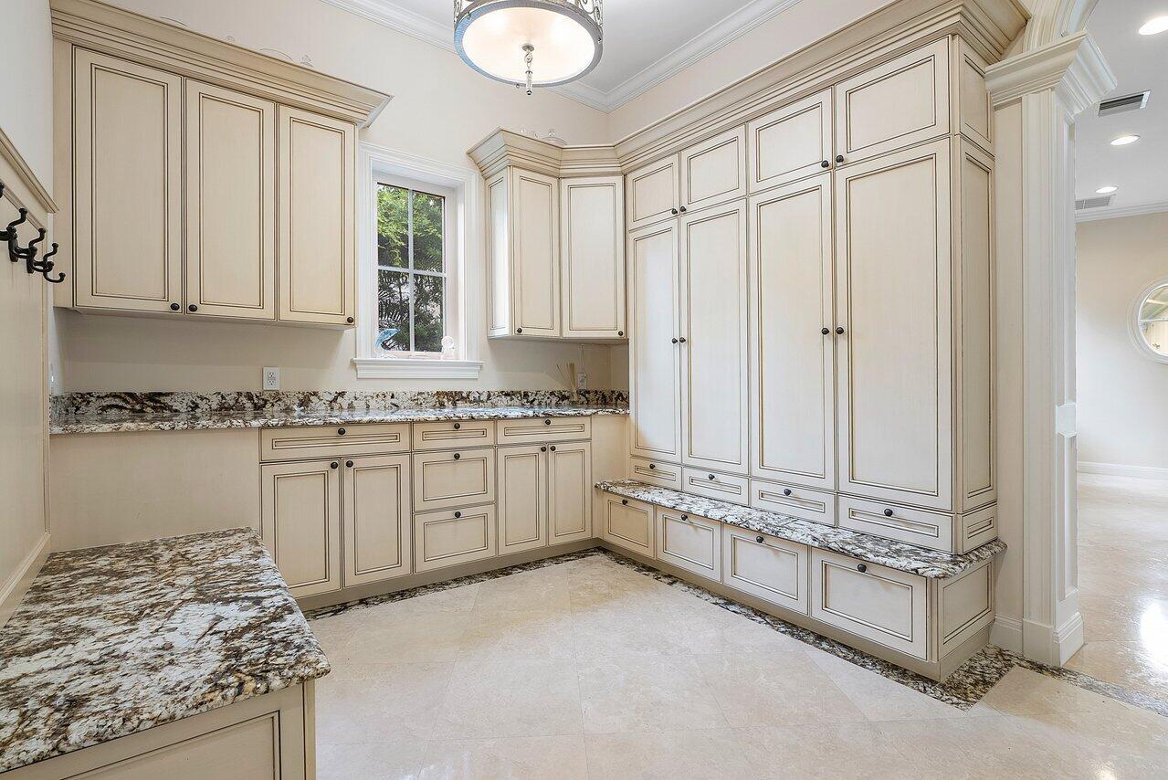 OLD PALM GOLF CLUB - Residential