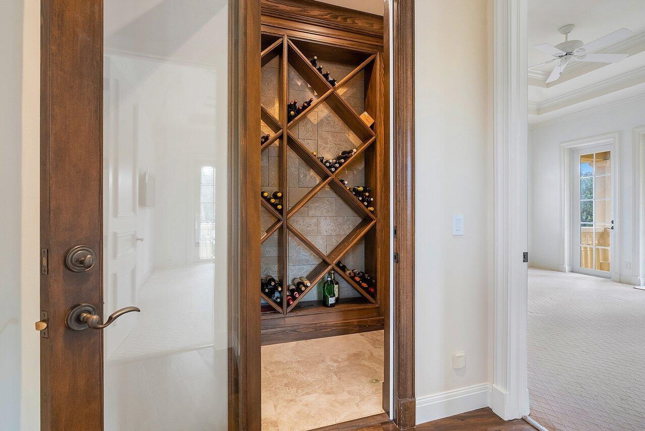 OLD PALM GOLF CLUB - Residential