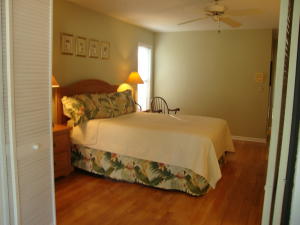 PINECREST LAKES PH IV - Residential