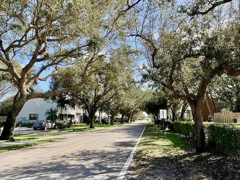 WENDIMERE VILLAS PH II CONDO - Residential