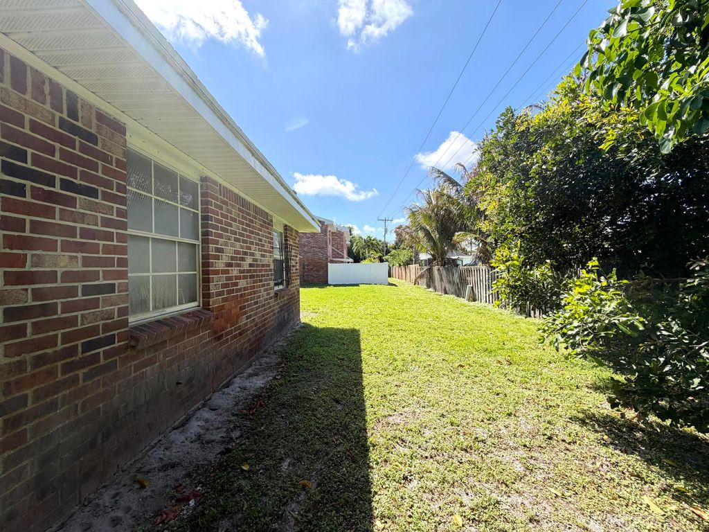 Photo of 413 N Cypress Drive #4, Tequesta, FL 33469 (MLS # R11150431)