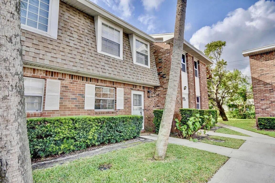 WENDIMERE VILLAS PH II CONDO - Residential