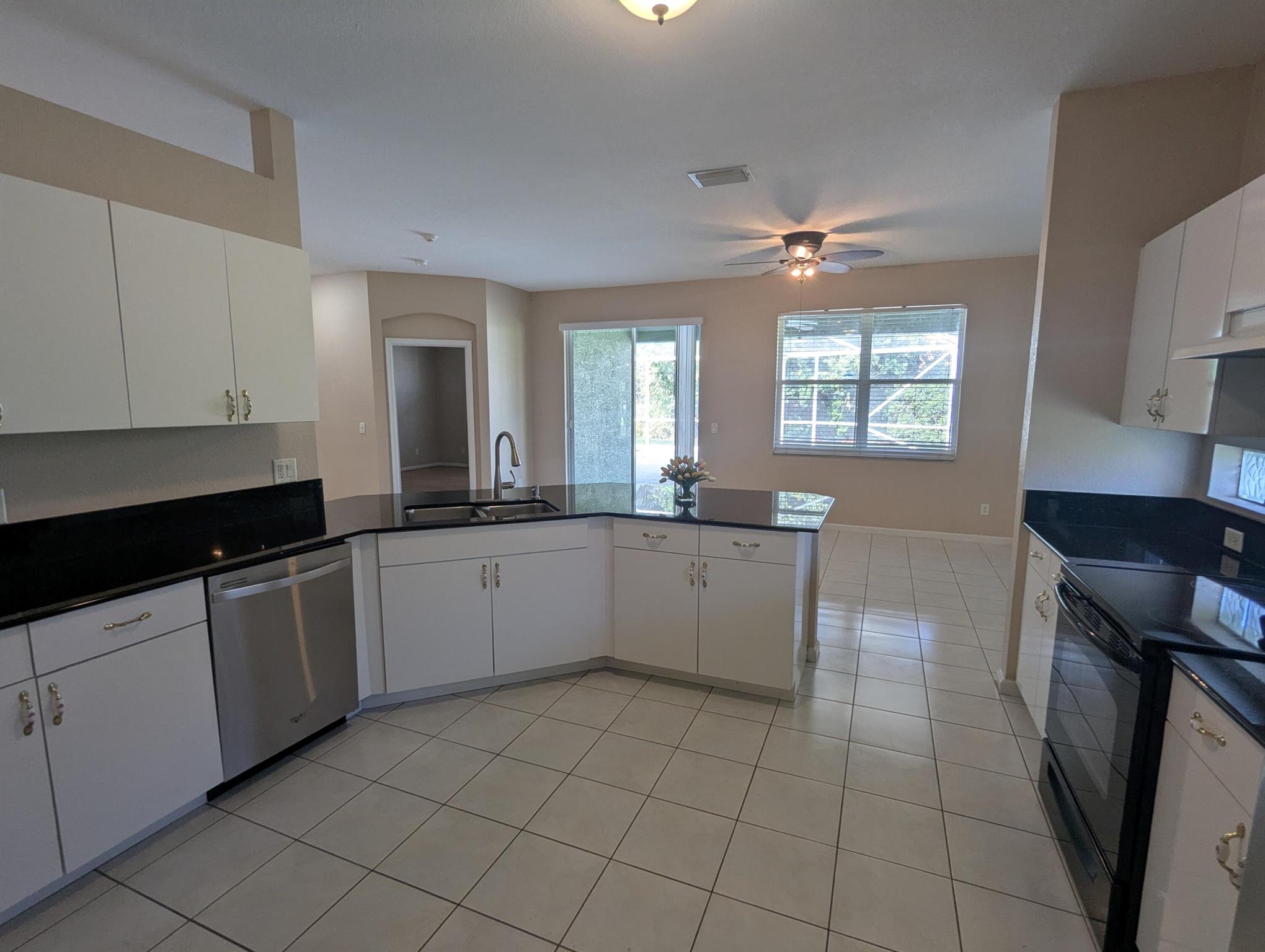 ST JAMES GOLF CLUB PARCEL - Residential Lease