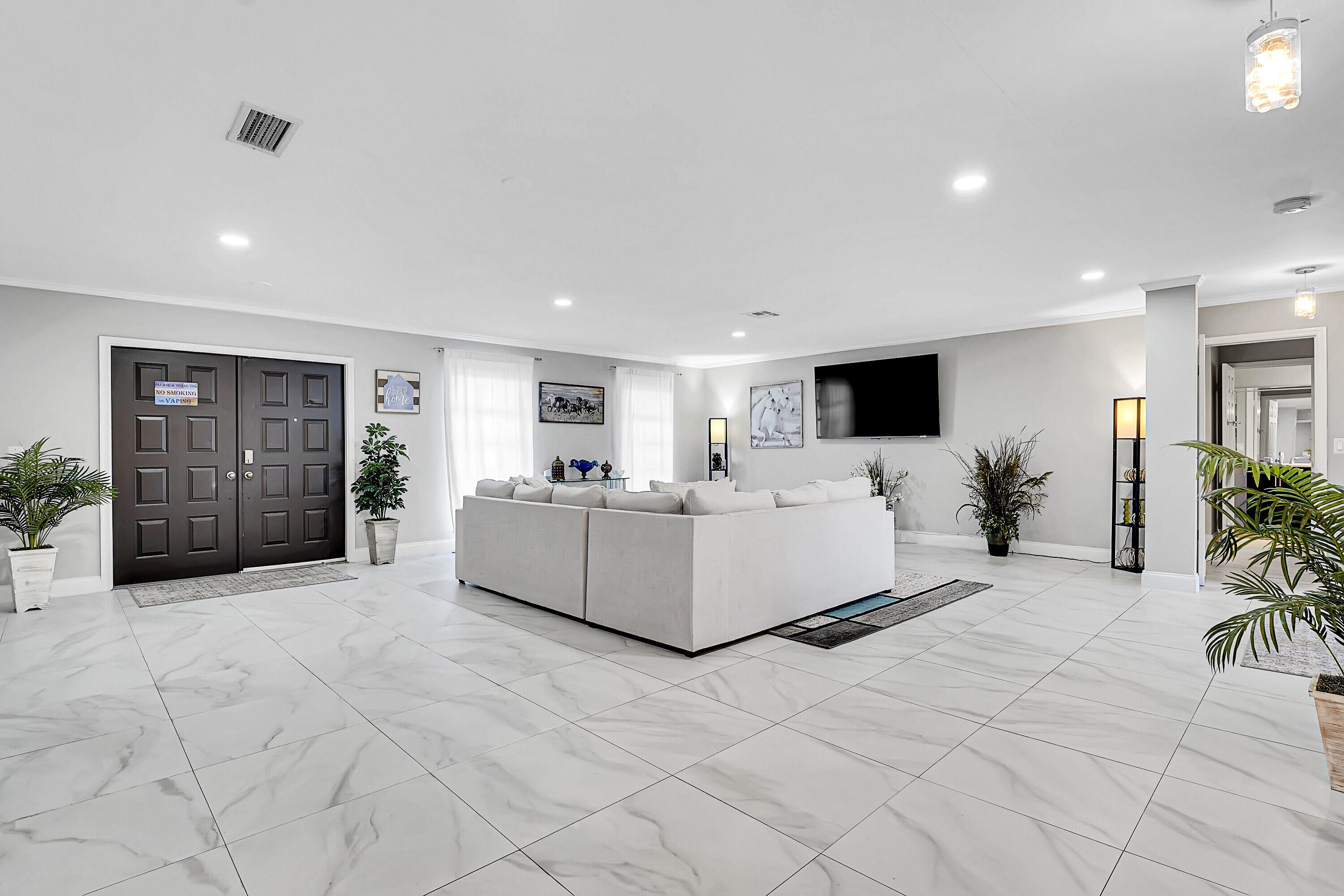 SOUTH SHORE 2 OF WELLINGTON - Residential Lease