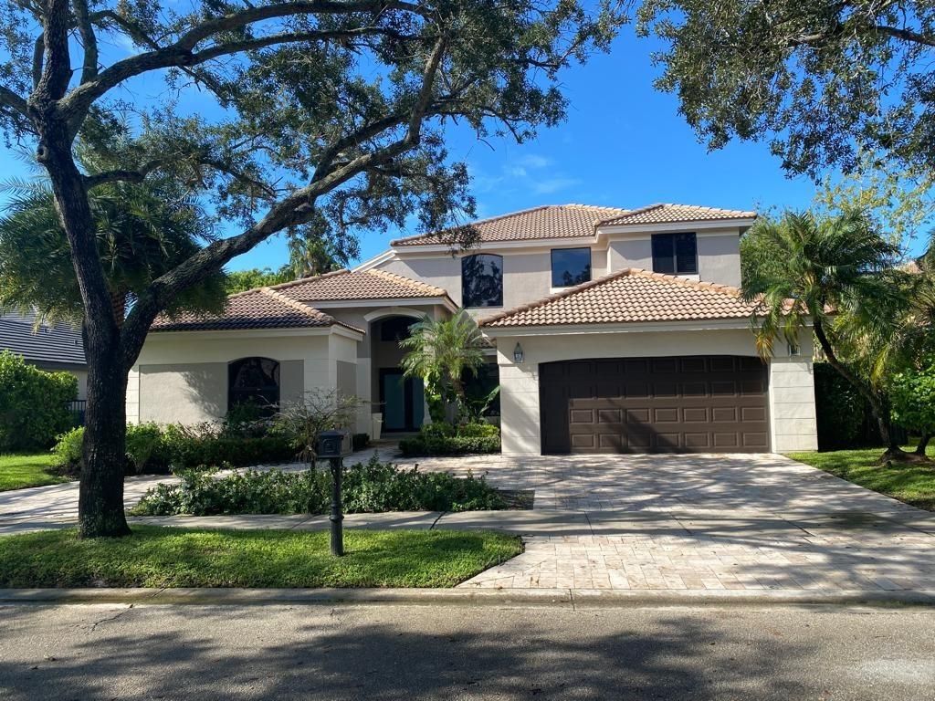 Photo of 2993 Oakbrook Dr, Weston, FL 33332 (MLS # F10402607)