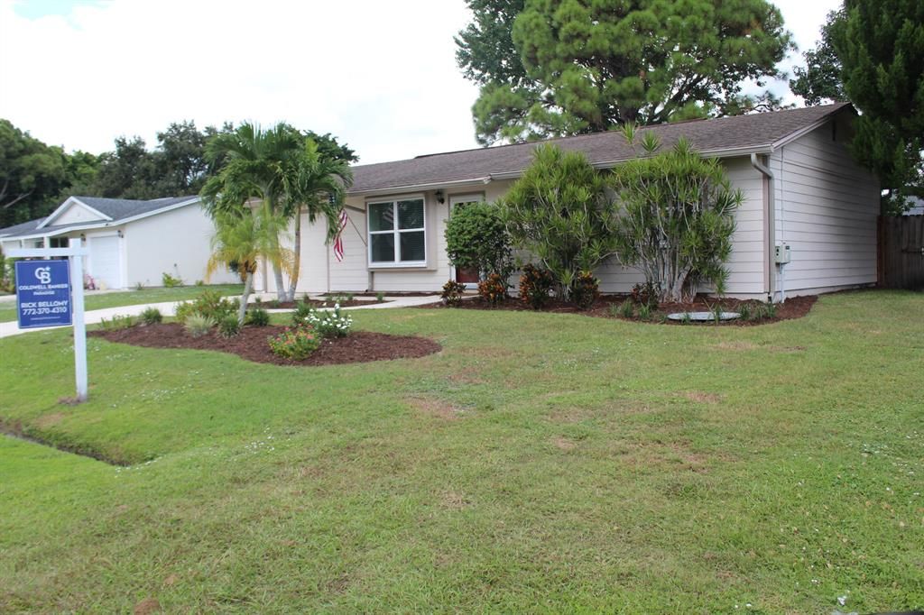 Photo of 1157 SW Abbey Avenue Ave, Port St Lucie, FL 34953 (MLS # R10826619)