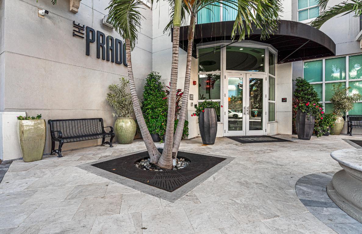 600 S Dixie Highway 613