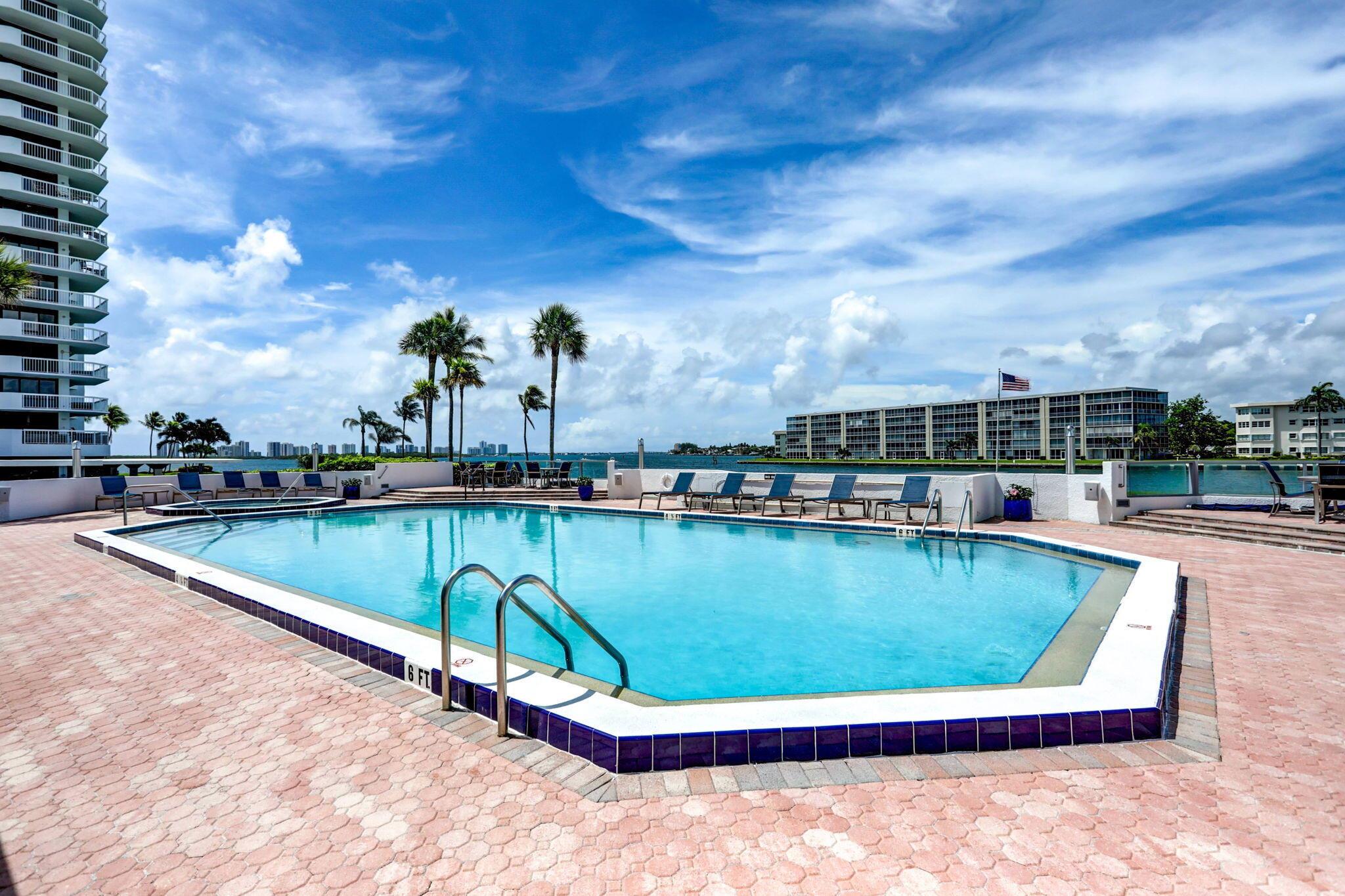 Old Port Cove Tower - Residential