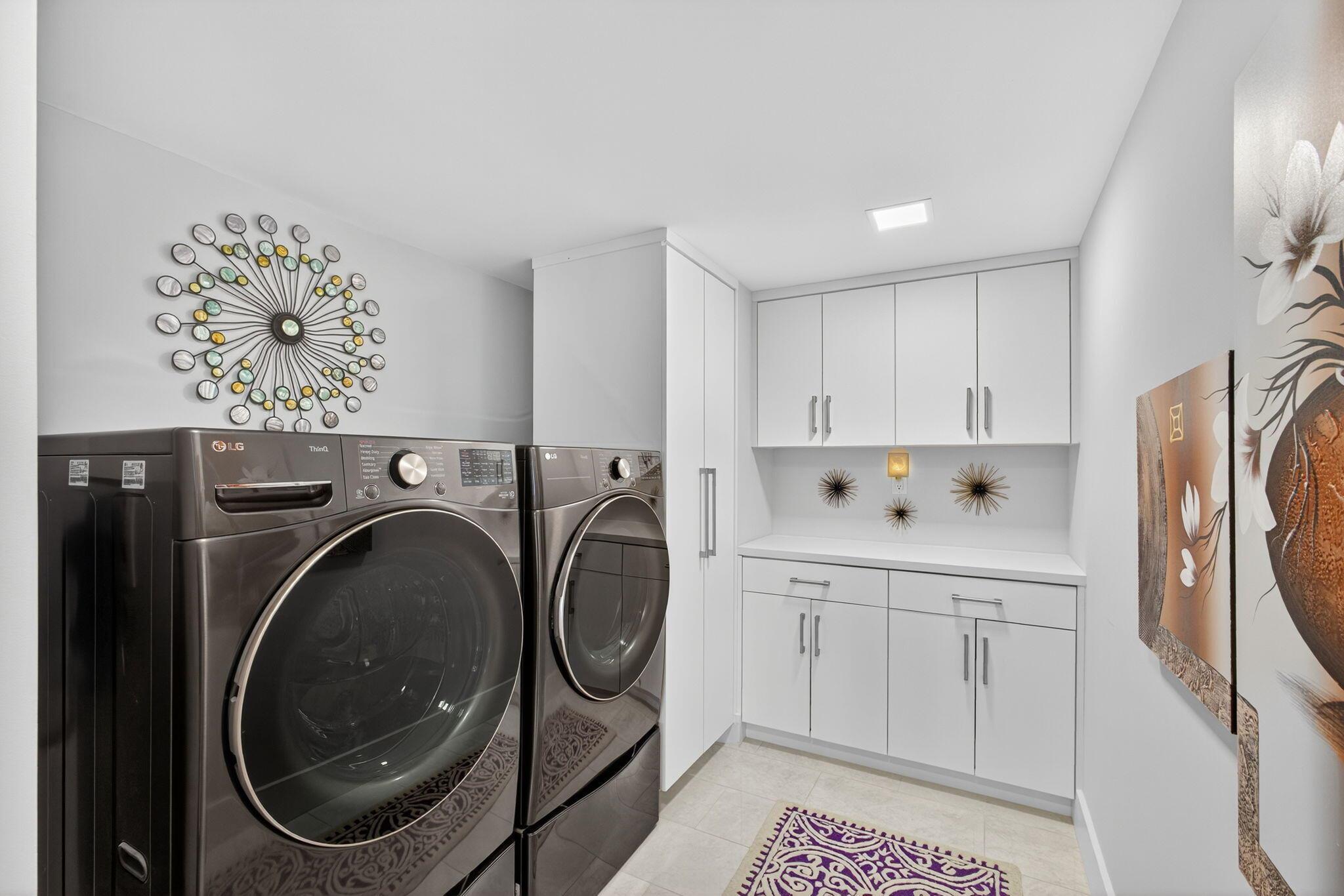 Old Port Cove Tower - Residential