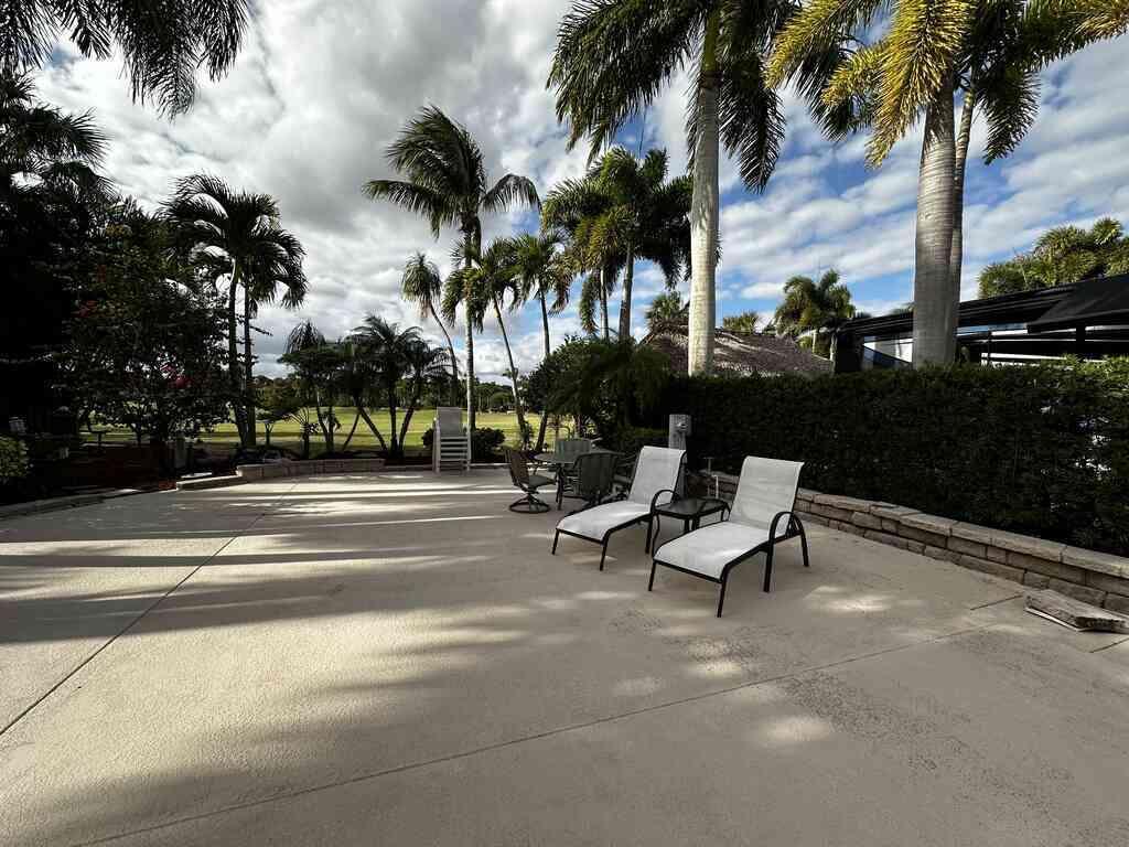 OUTDOOR RESORTS AT ST LUC - Land
