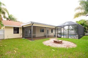 LA MANCHA - Residential Lease