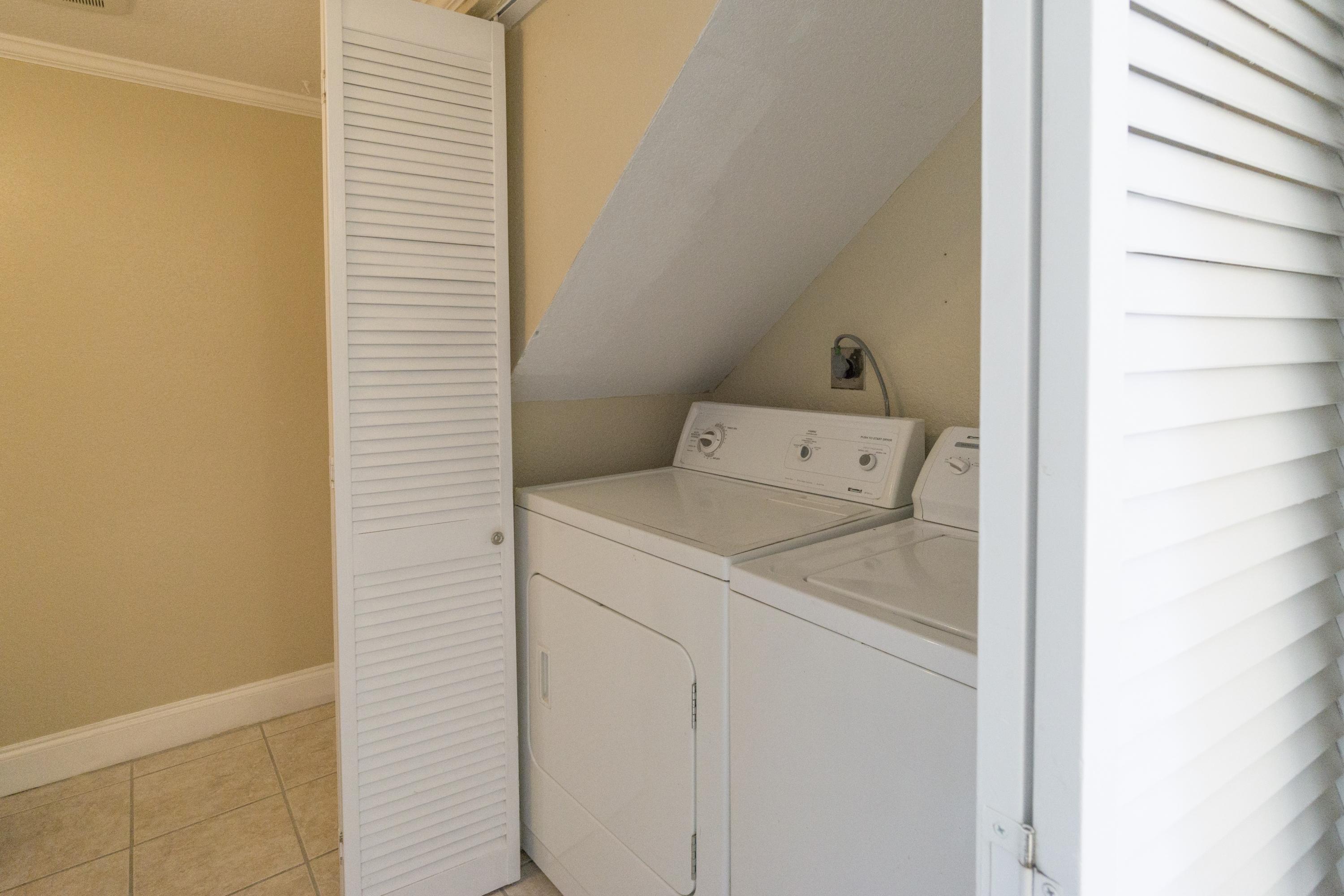 SIMS CREEK PH II - Residential Lease