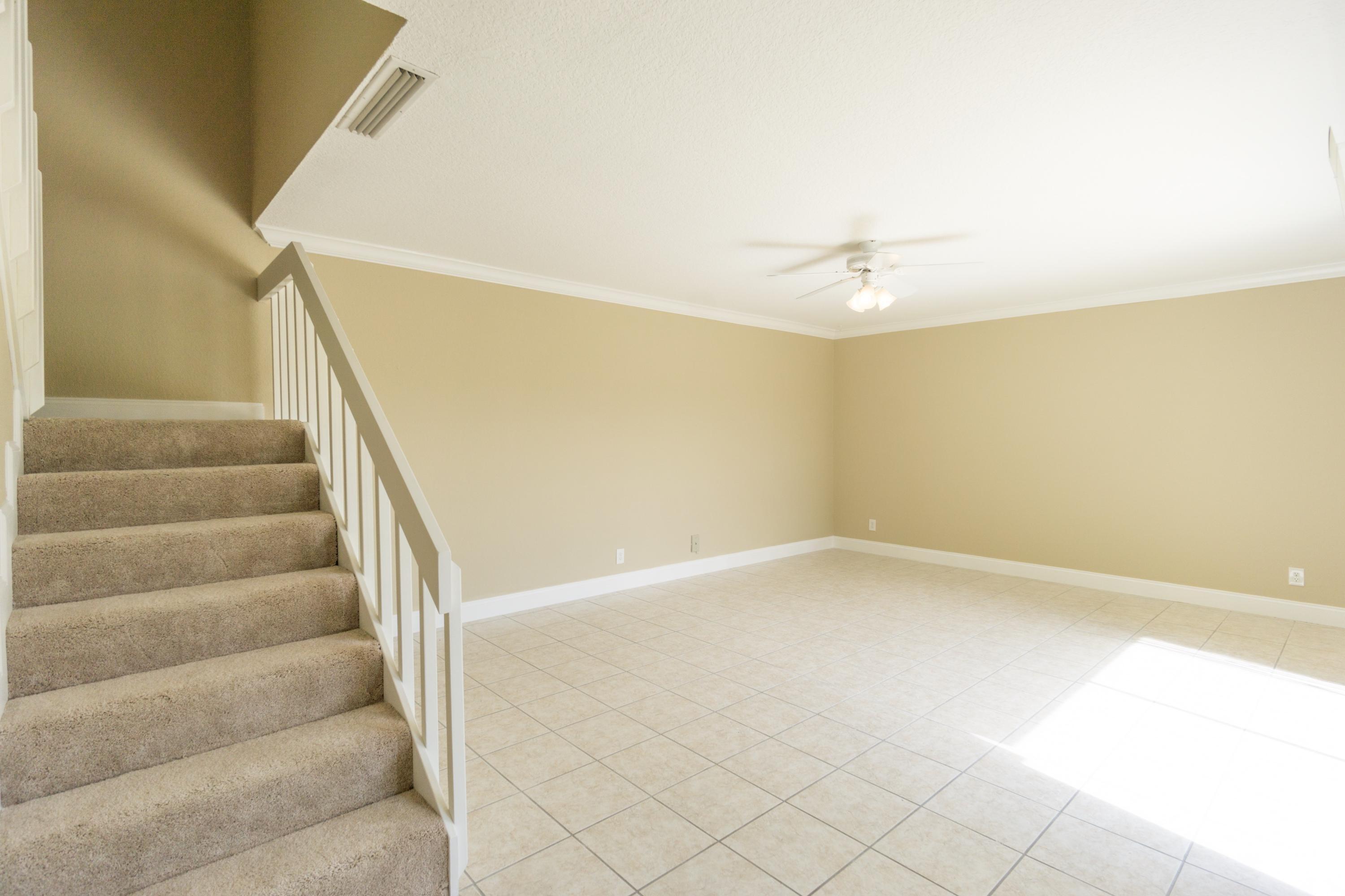 SIMS CREEK PH II - Residential Lease