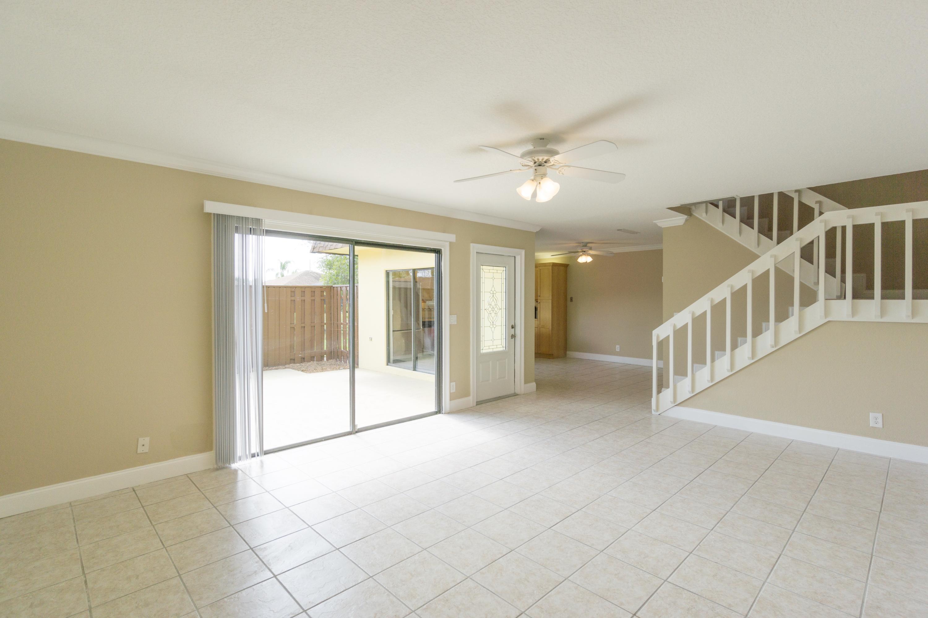 SIMS CREEK PH II - Residential Lease