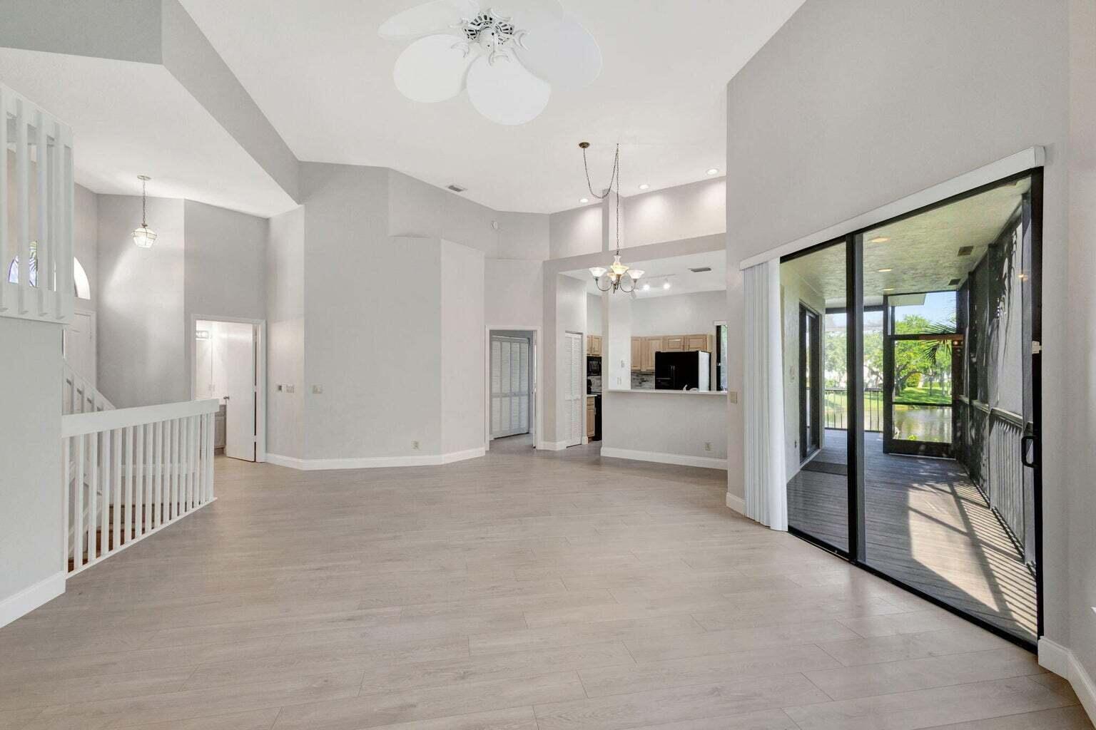 2456 Treasure Isle Drive