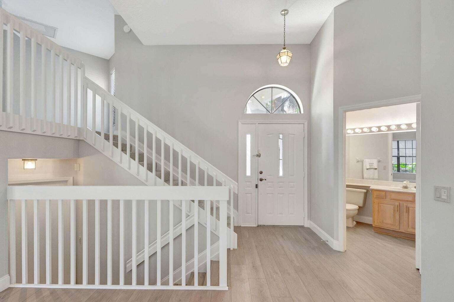 2456 Treasure Isle Drive
