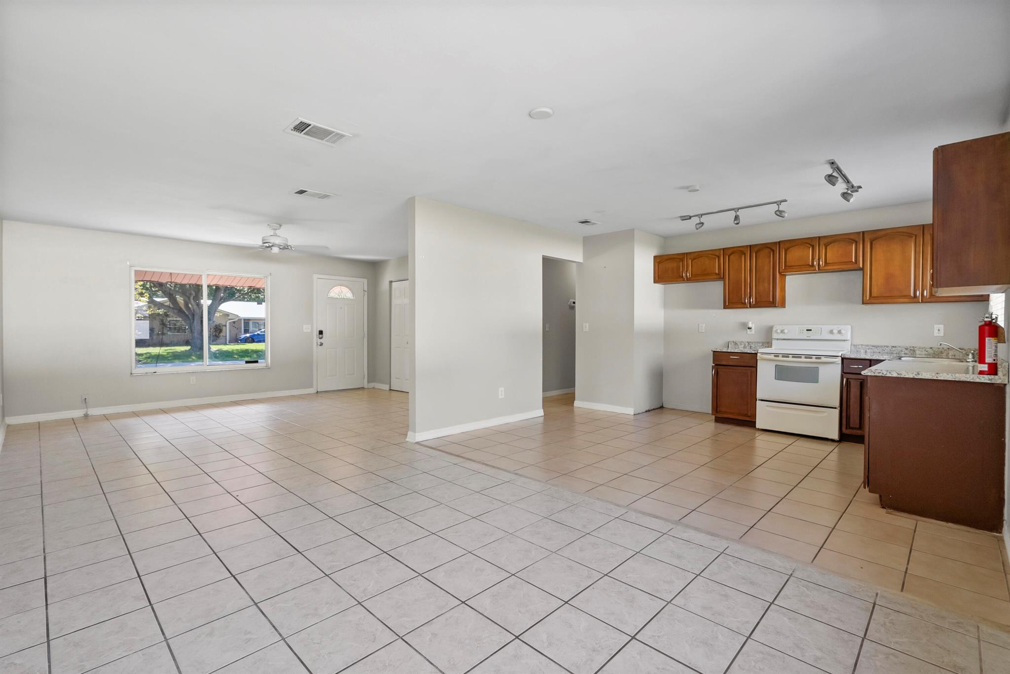 SOUTH PORT ST LUCIE UNIT - Residential