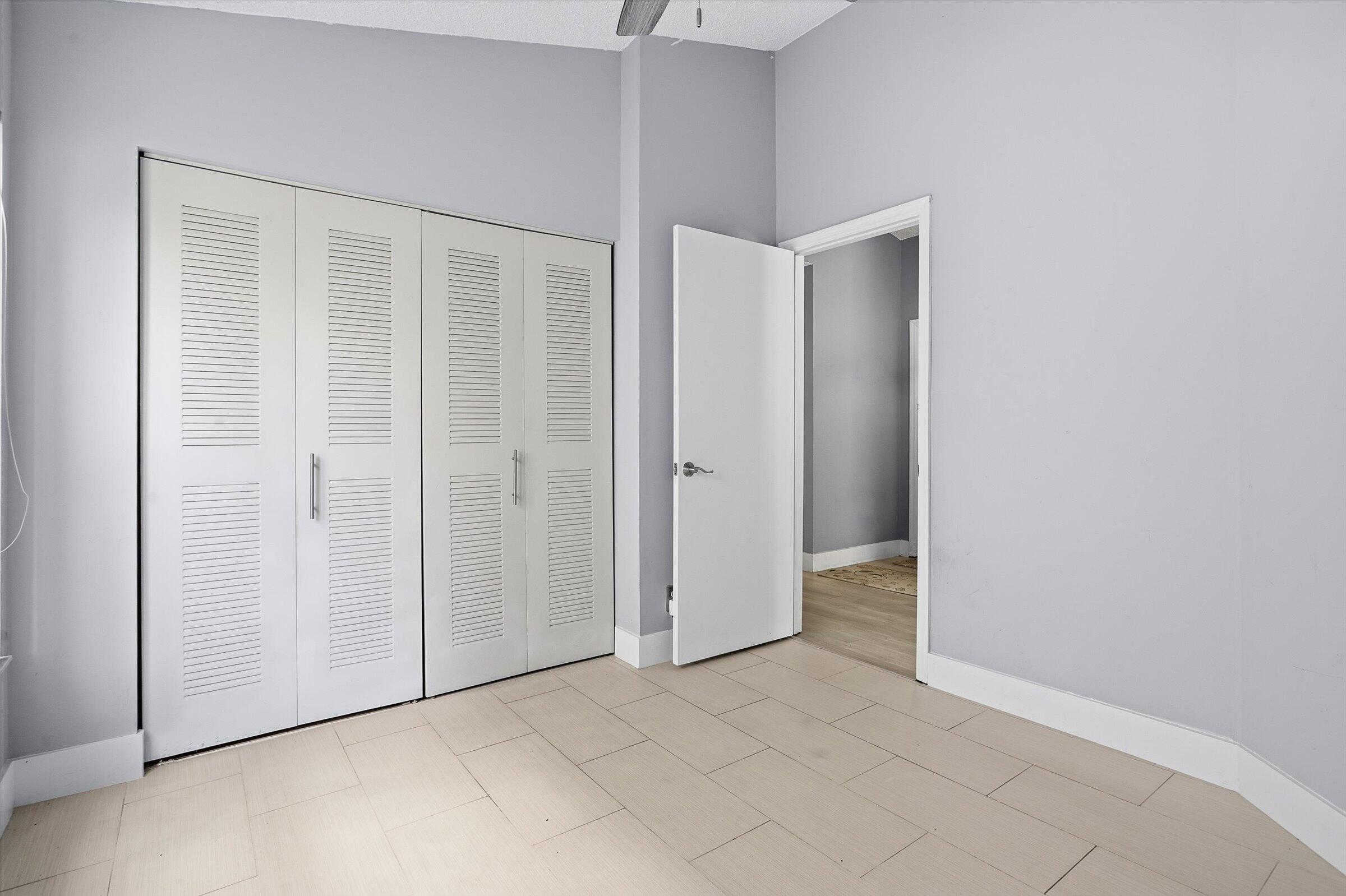 CORAL BAY REPLAT SEC 1 - Residential Lease