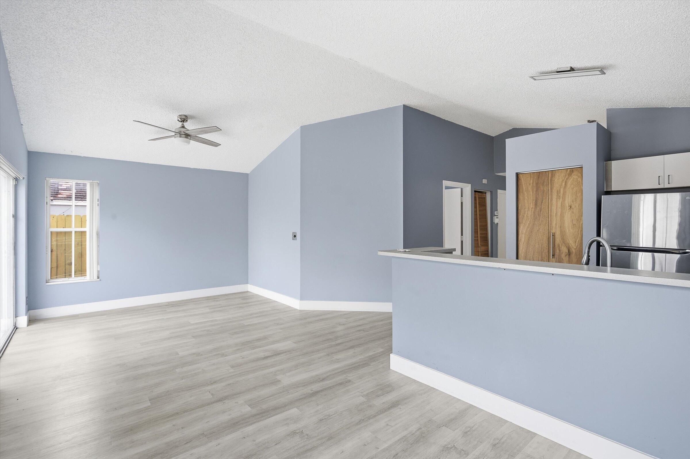 CORAL BAY REPLAT SEC 1 - Residential Lease