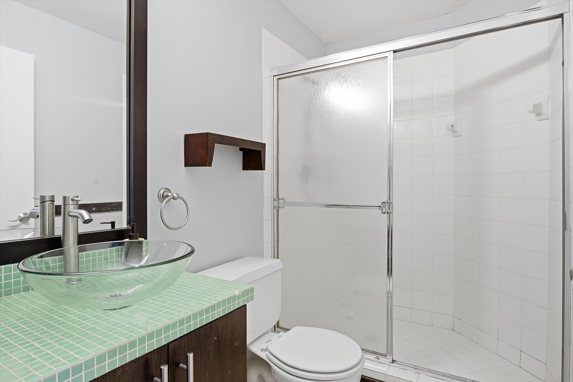 CORAL BAY REPLAT SEC 1 - Residential Lease