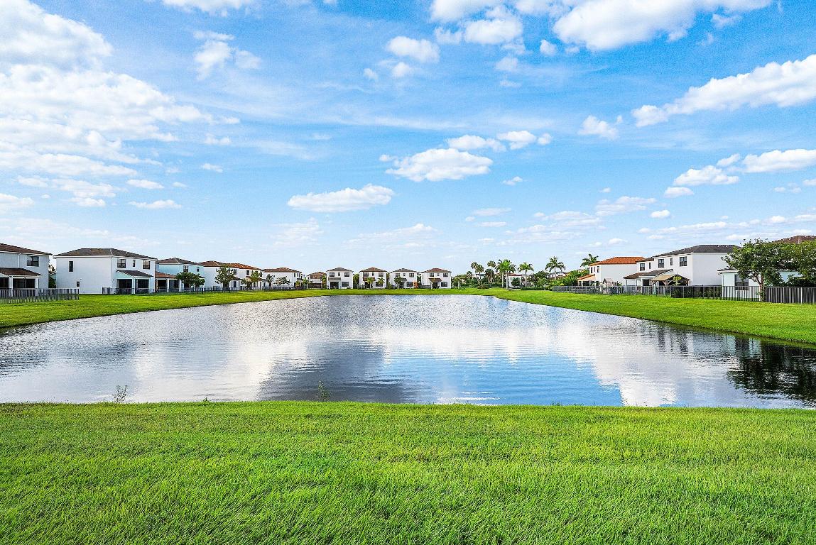 SKY COVE - Residential