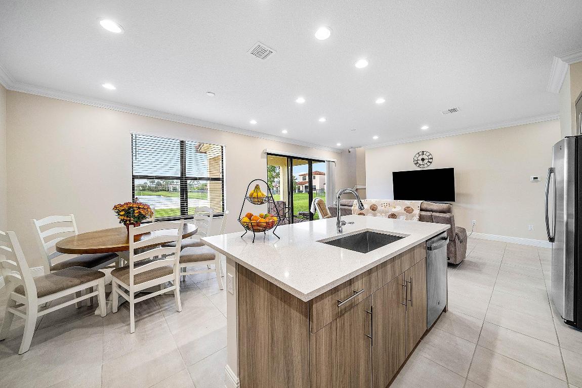 SKY COVE - Residential