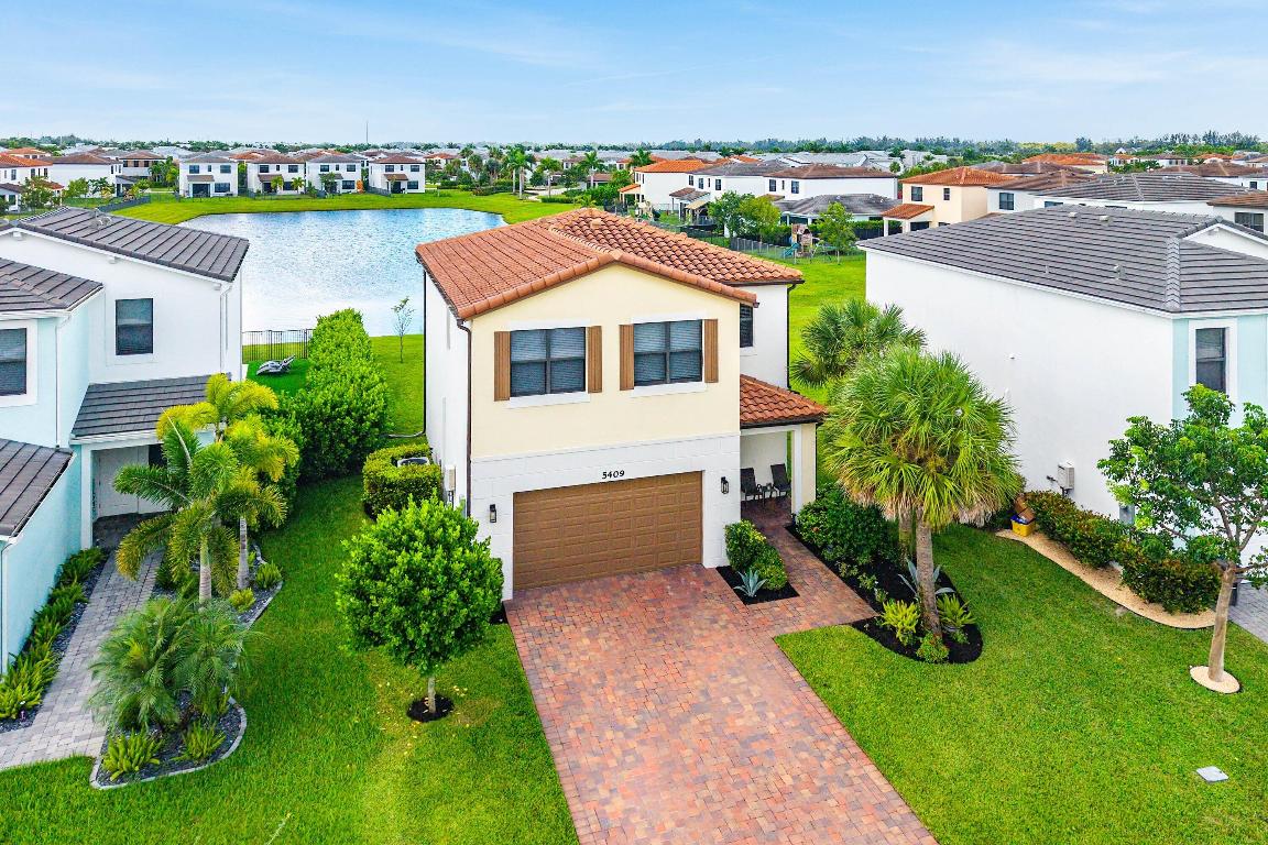 SKY COVE - Residential