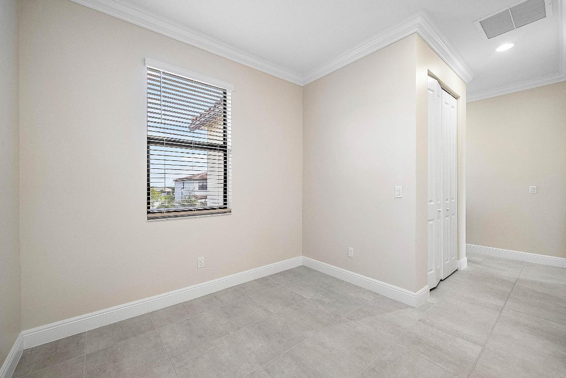 SKY COVE - Residential