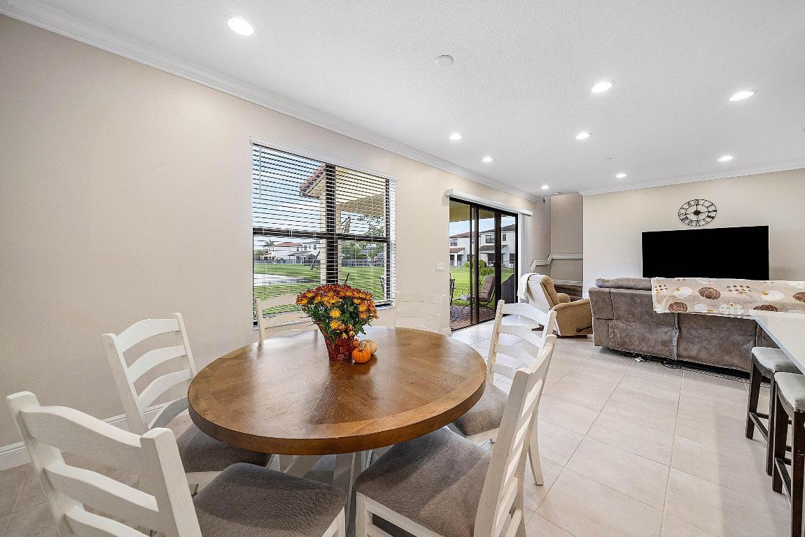 SKY COVE - Residential