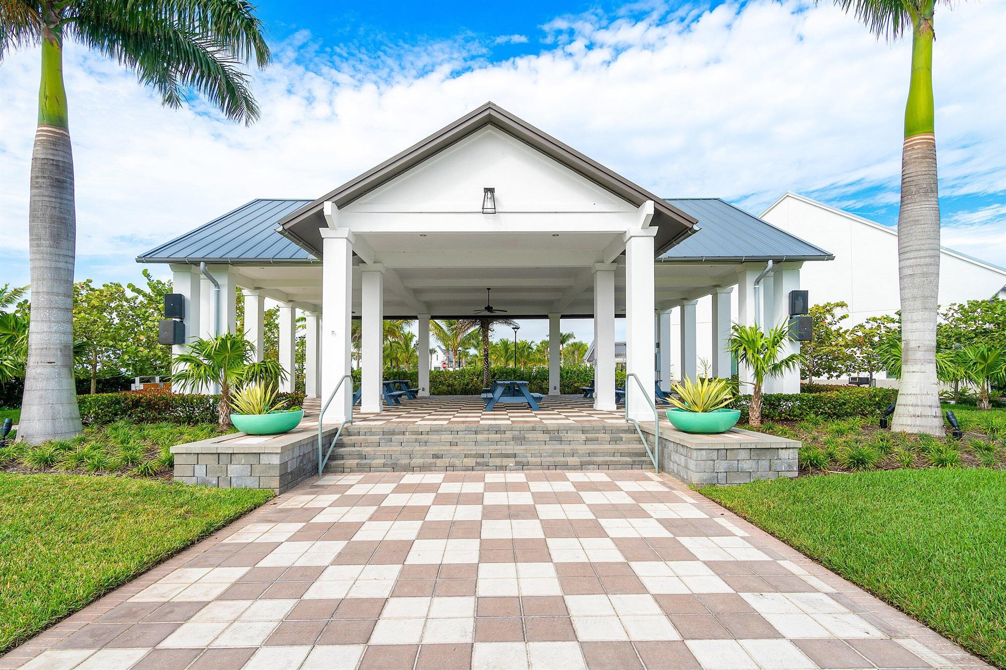 SKY COVE - Residential