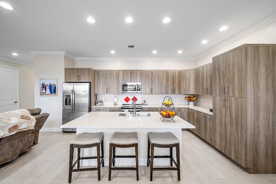 SKY COVE - Residential