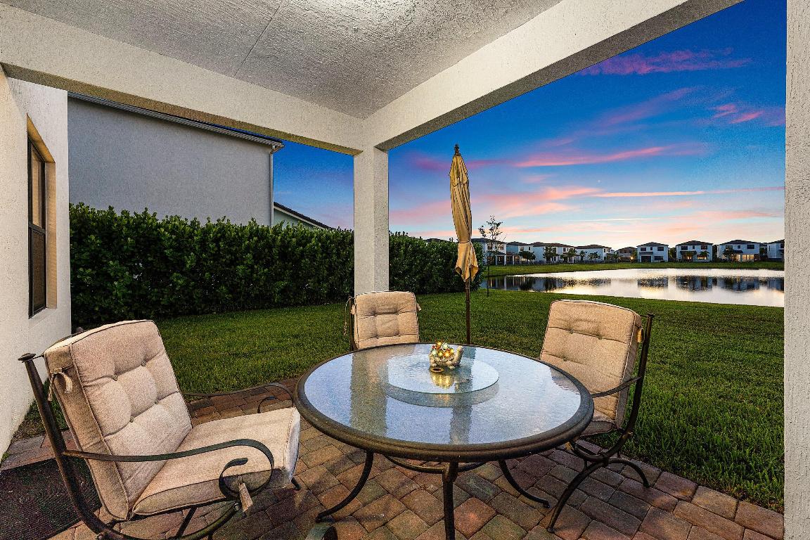 SKY COVE - Residential