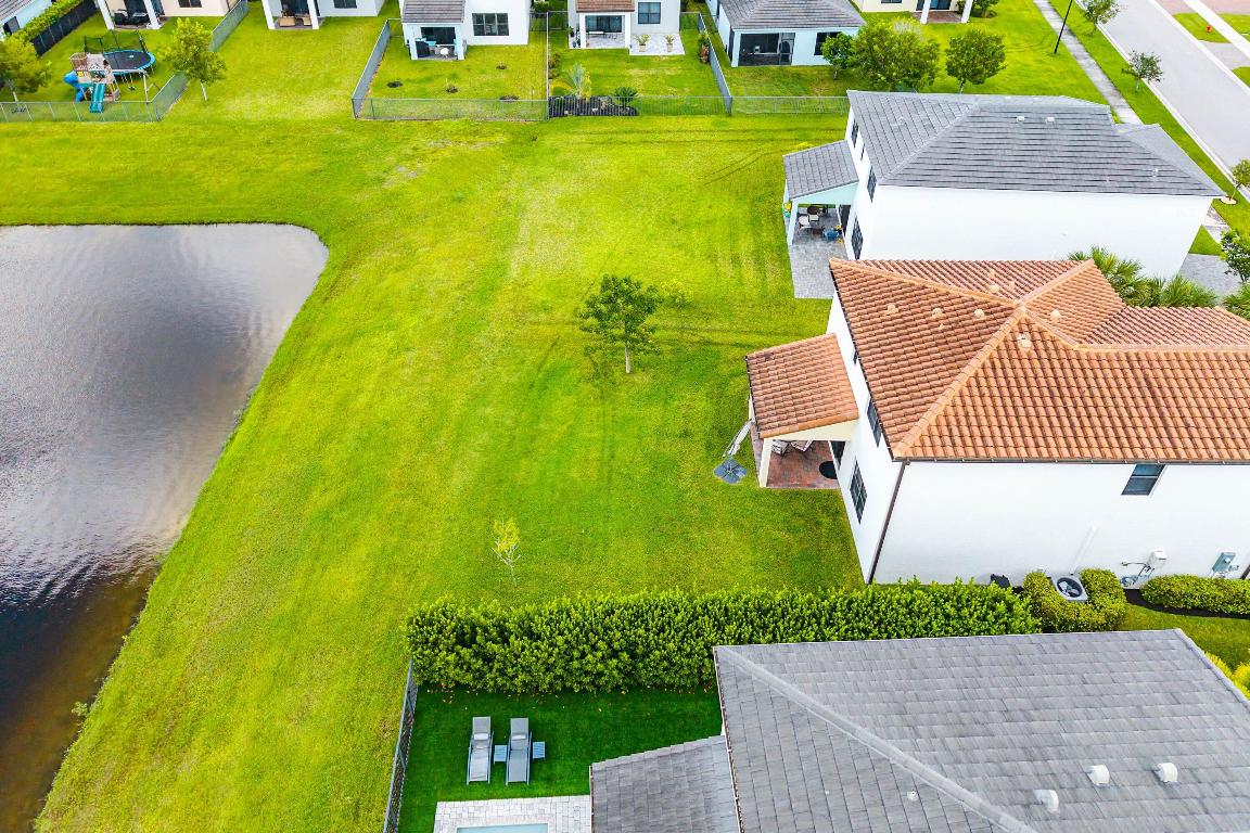 SKY COVE - Residential