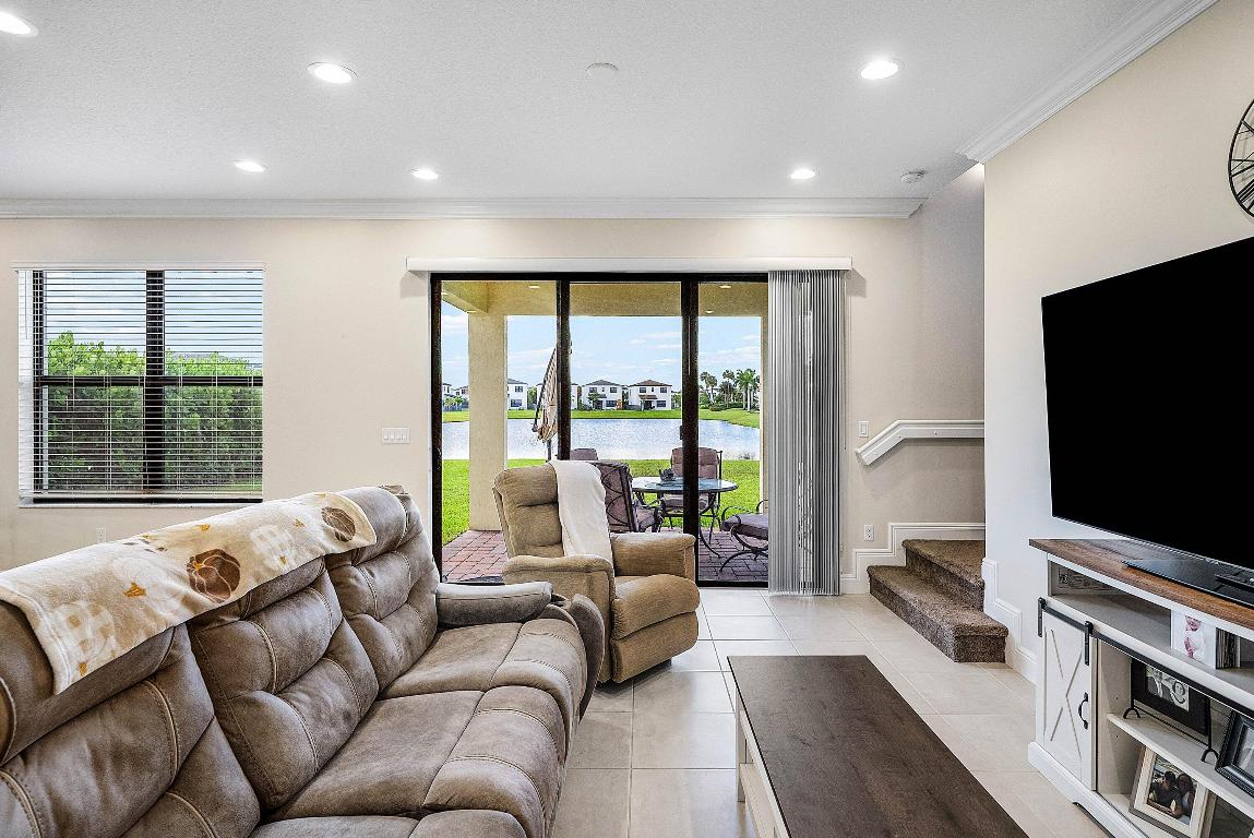 SKY COVE - Residential