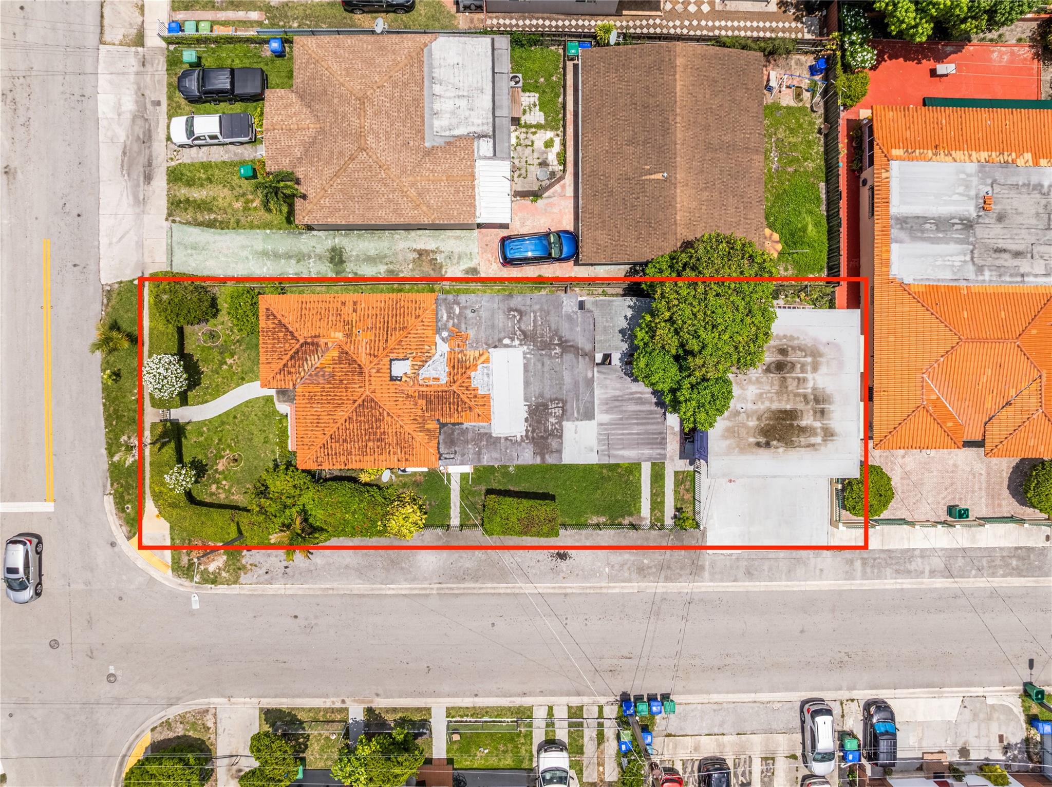 2490 SW 17th St