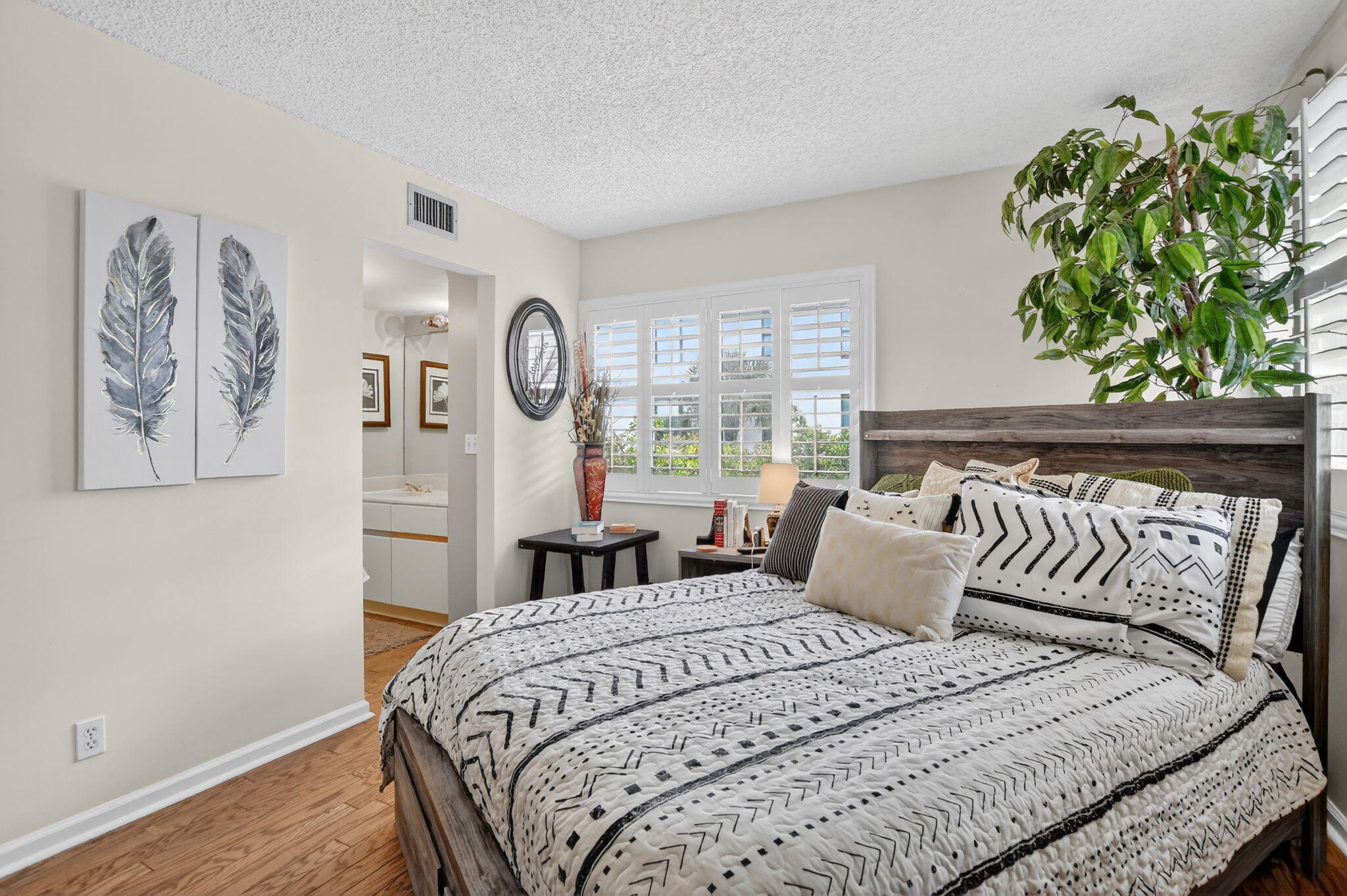 INLET COVE CONDO - Residential