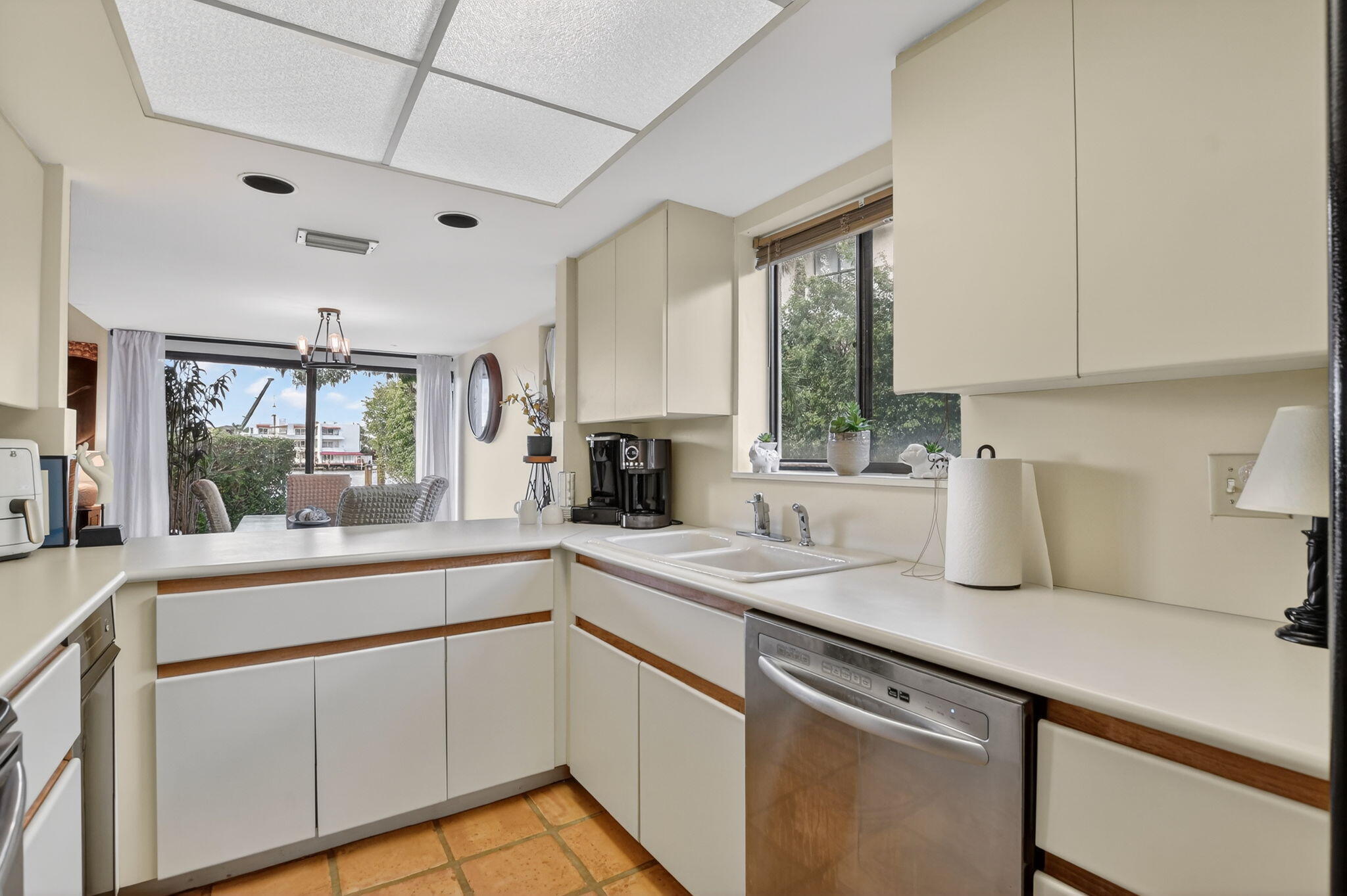 INLET COVE CONDO - Residential