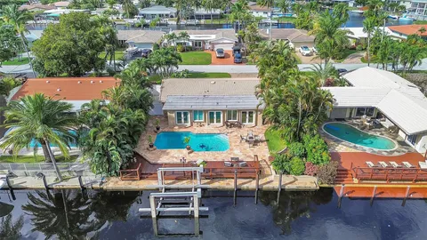 964 SE 10th Ct, Pompano Beach, FL 33060 - MLS#: F10472059